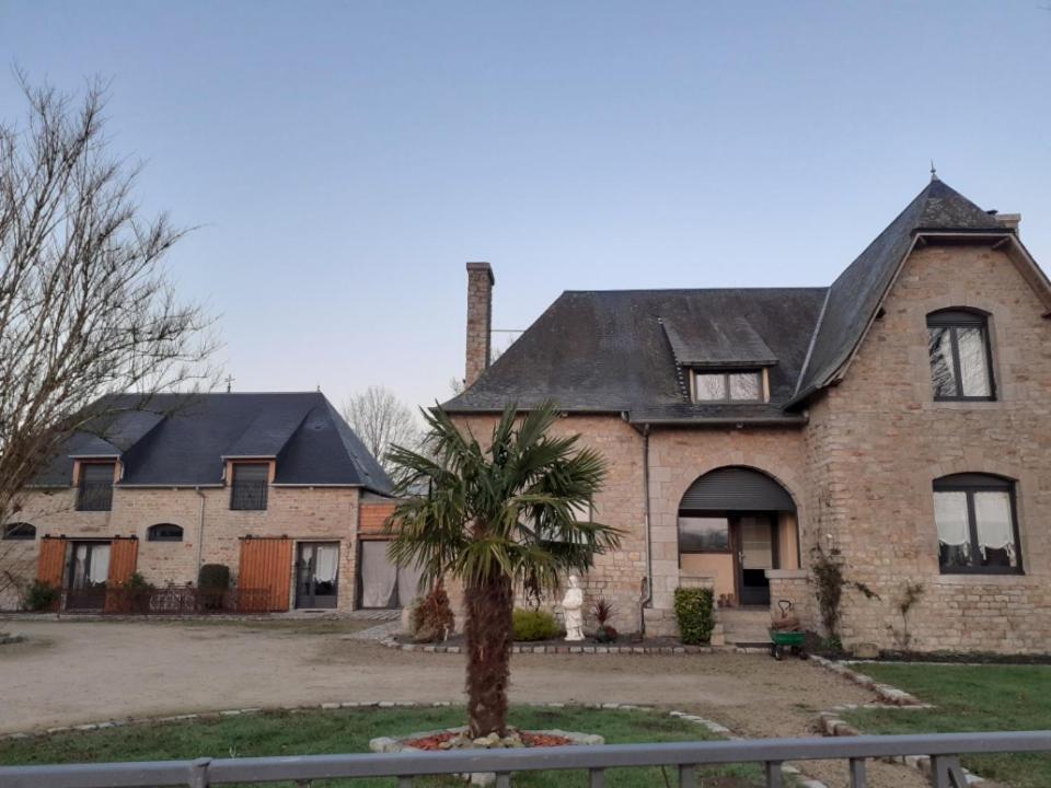 La Villa Saint-Martin Pontorson Exterior foto